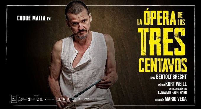 Hombre en cartel de teatro con expresión intensa y puesta en escena dramática, promocionando la ópera "Los Tres Cents". Evento cultural destacado para amantes de la música y artes escénicas en la ciudad.