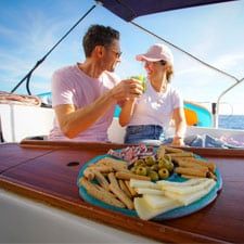 Vermut en velero en Barcelona